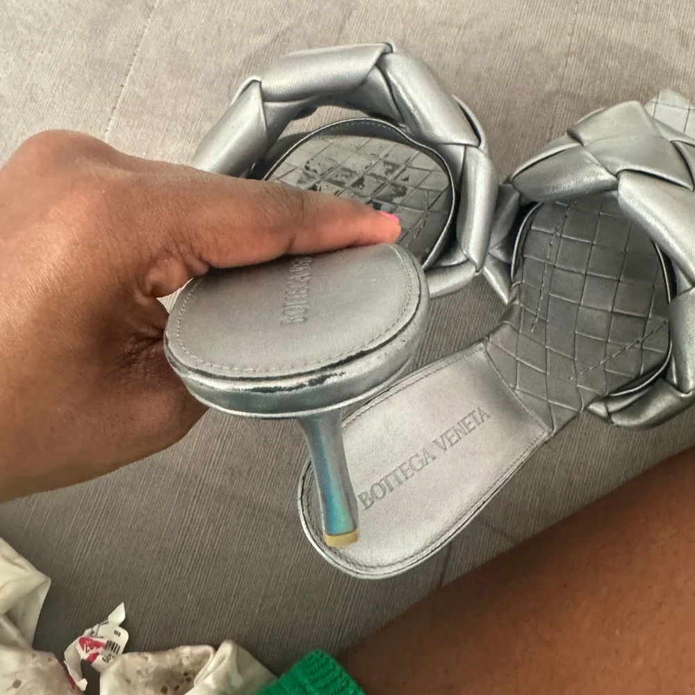 Bottega Veneta Lido Maxi Intrecciato Metallic Heels — Size 39